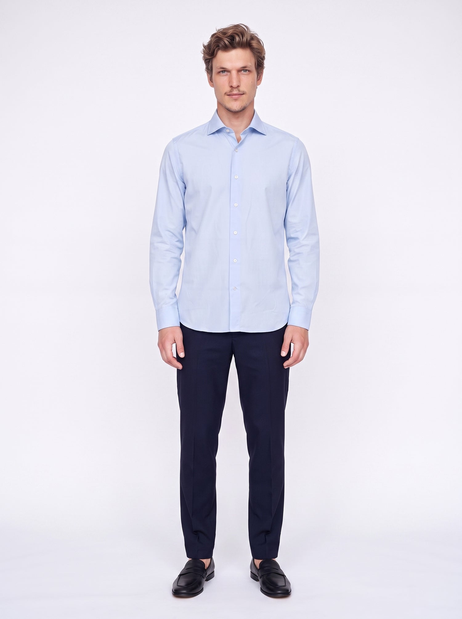 Camicia classica in cotone elasticizzato celeste collo francese vestibilità tailor