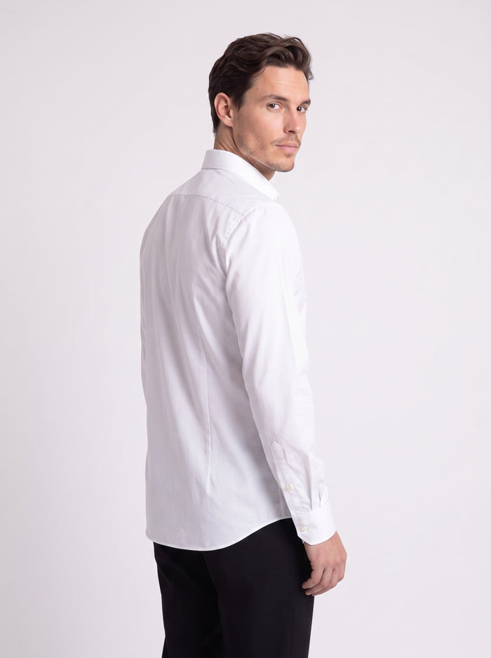 Camisa de tejido técnico no planchable blanca