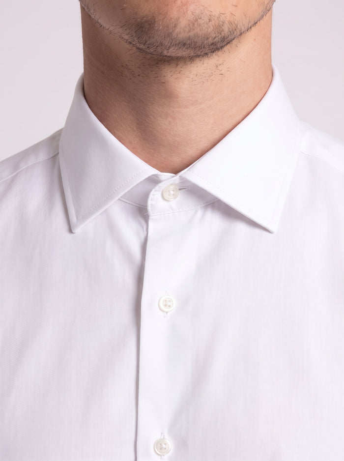 Camisa de tejido técnico no planchable blanca
