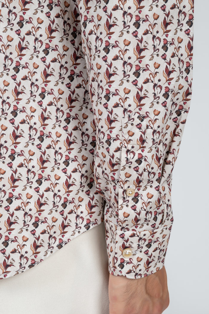 Camisa de hombre de tejido estampado