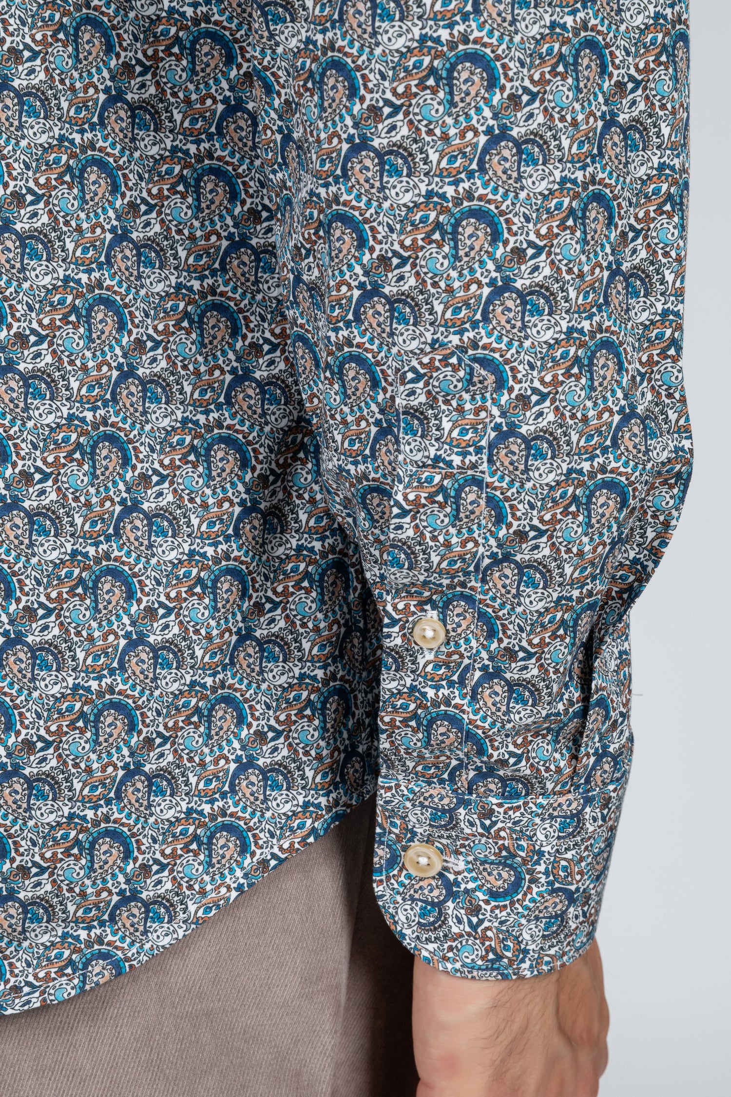 Camicia da uomo in tessuto di cotone con stampa floreale