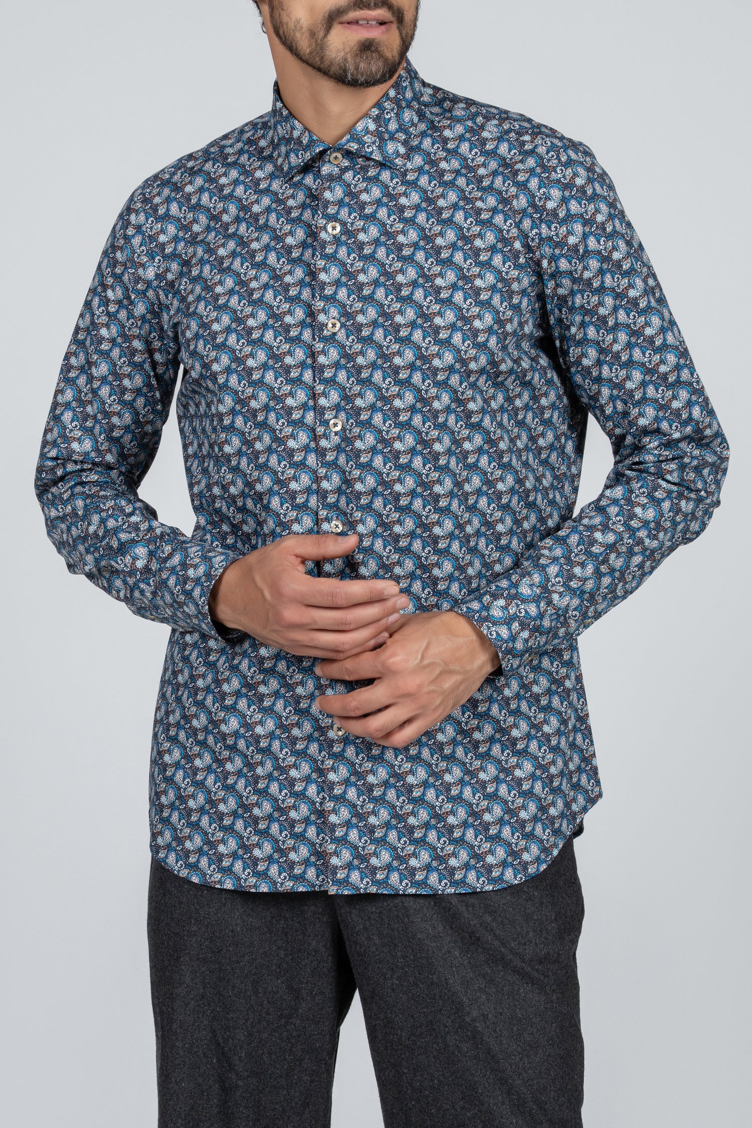 Camicia da uomo in tessuto con stampa disegno cachemire