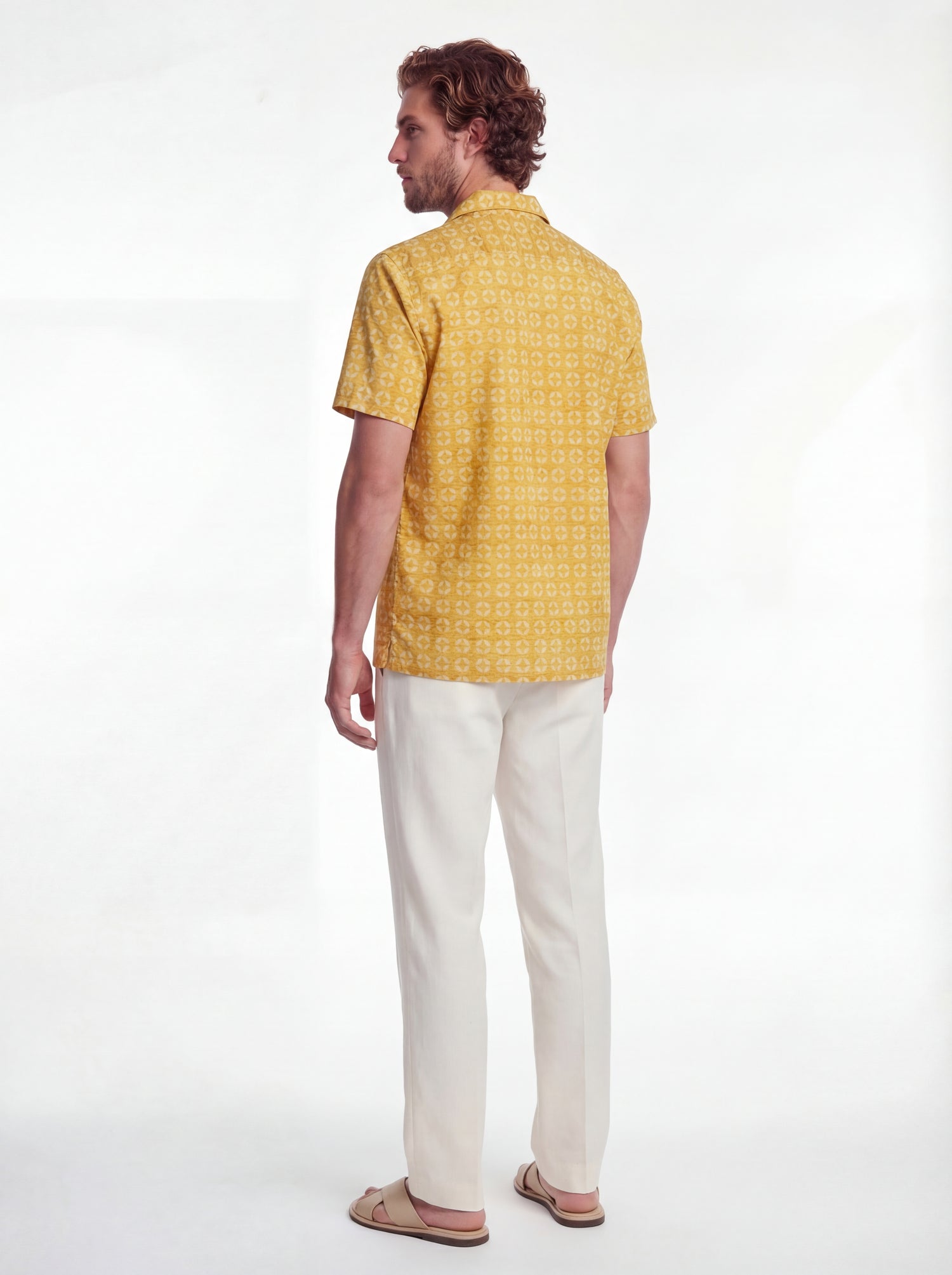 Patterned short-sleeve shirt