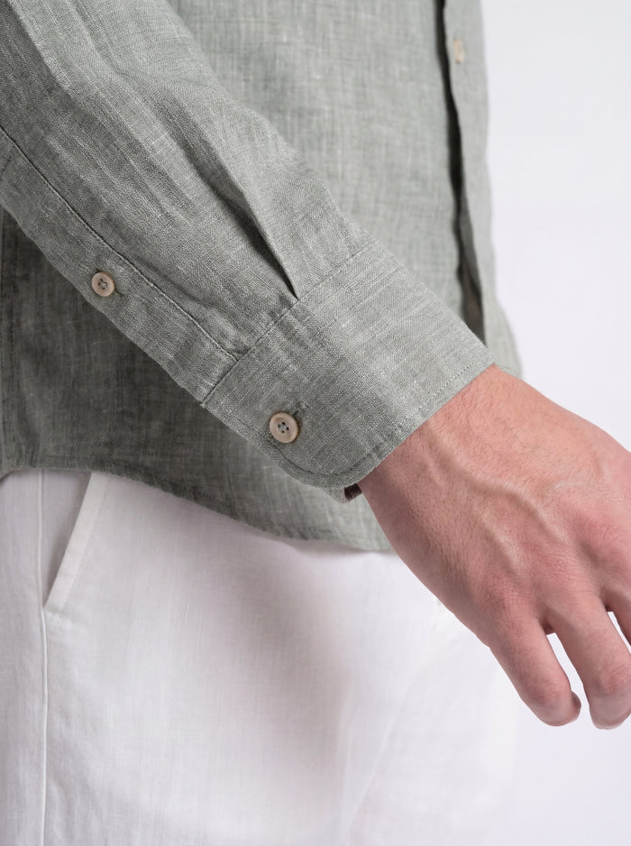 Camisa de lino de color liso