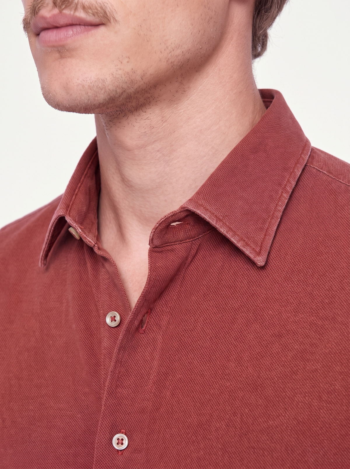 Camicia Active tinta unita colore coccio effetto delave' no stiro