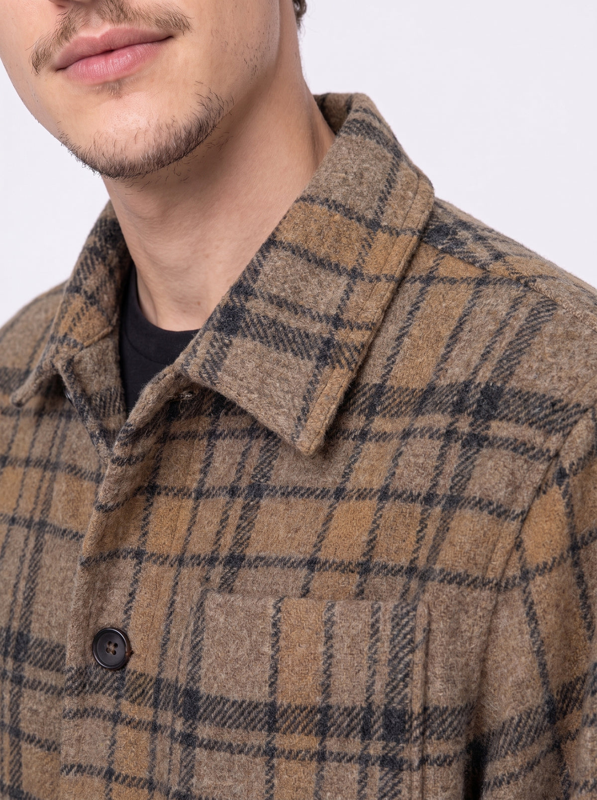 Overshirt in lana schetland lavata a quadri marrone grigio