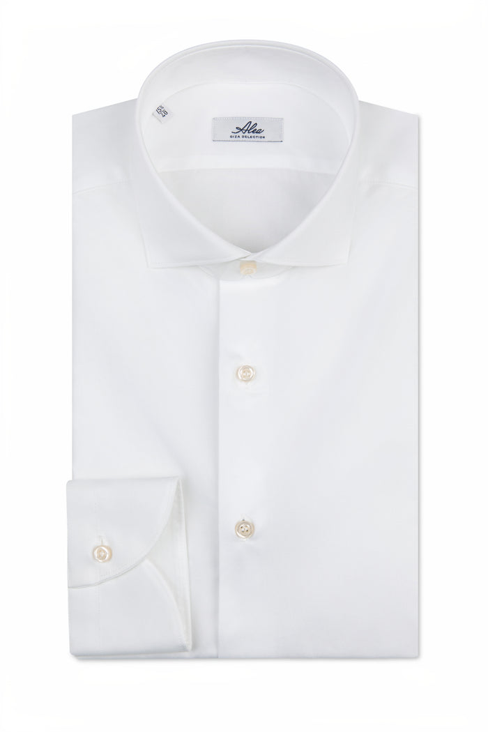 White compact spun cotton twill shirt with French collar and comfort fit