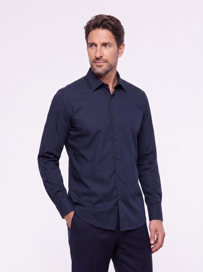 Camisa azul elástica para hombre
