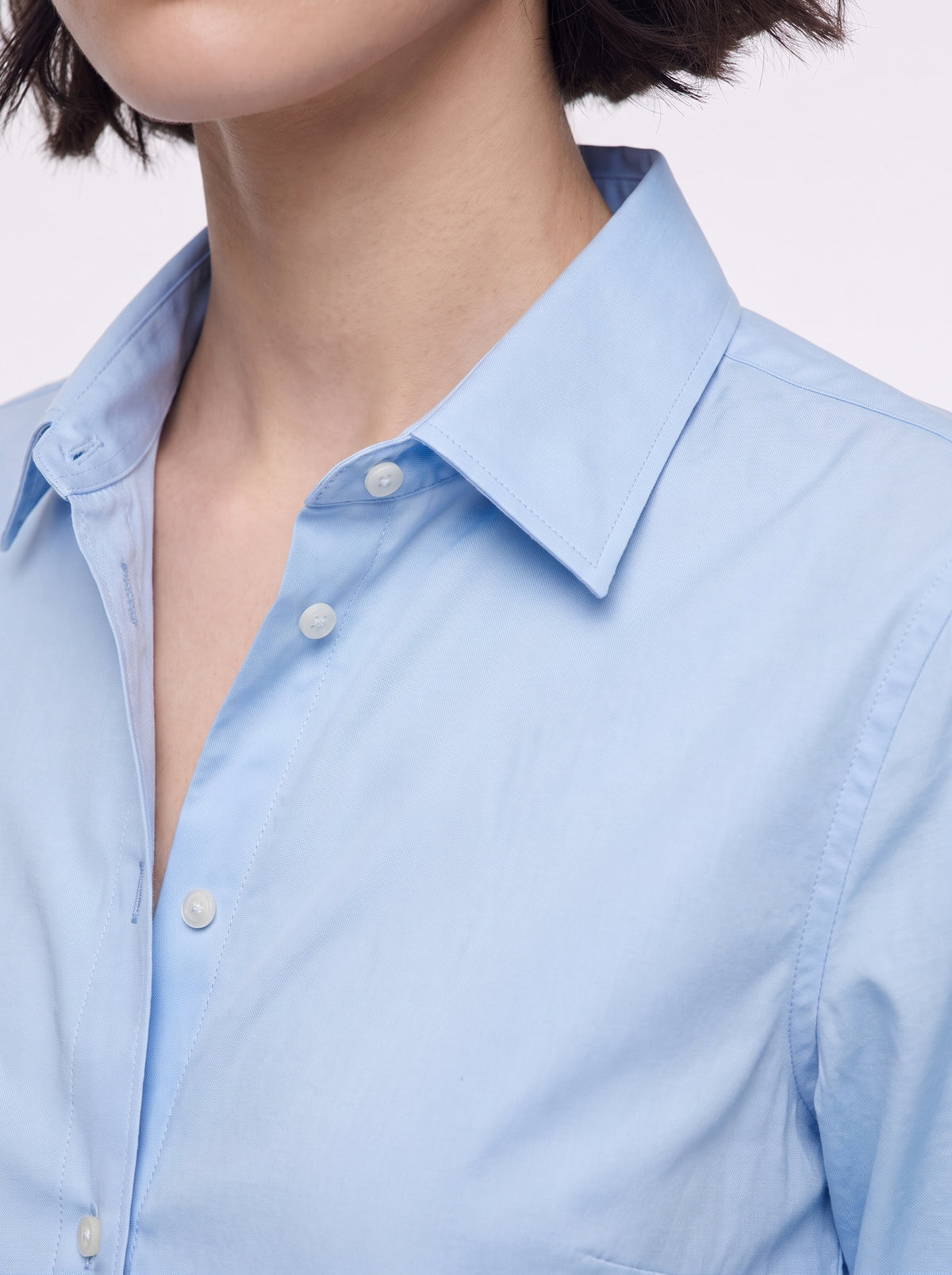 Slim light blue shirt