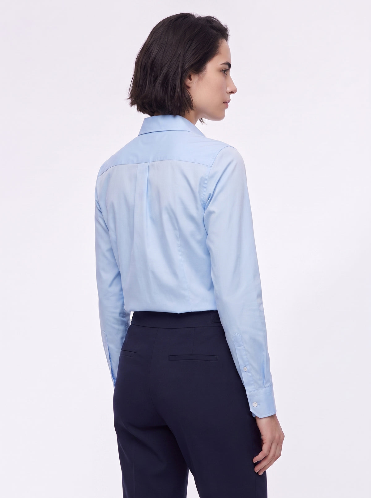 Slim light blue shirt