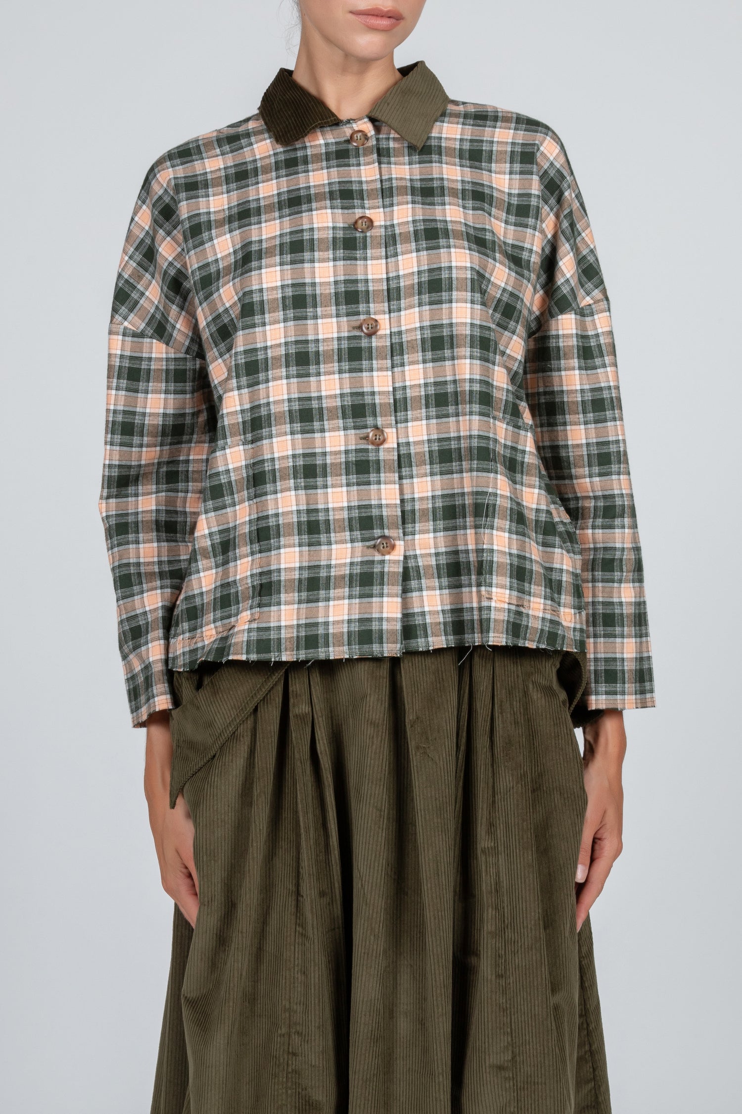Camicia da donna a quadri in flanella