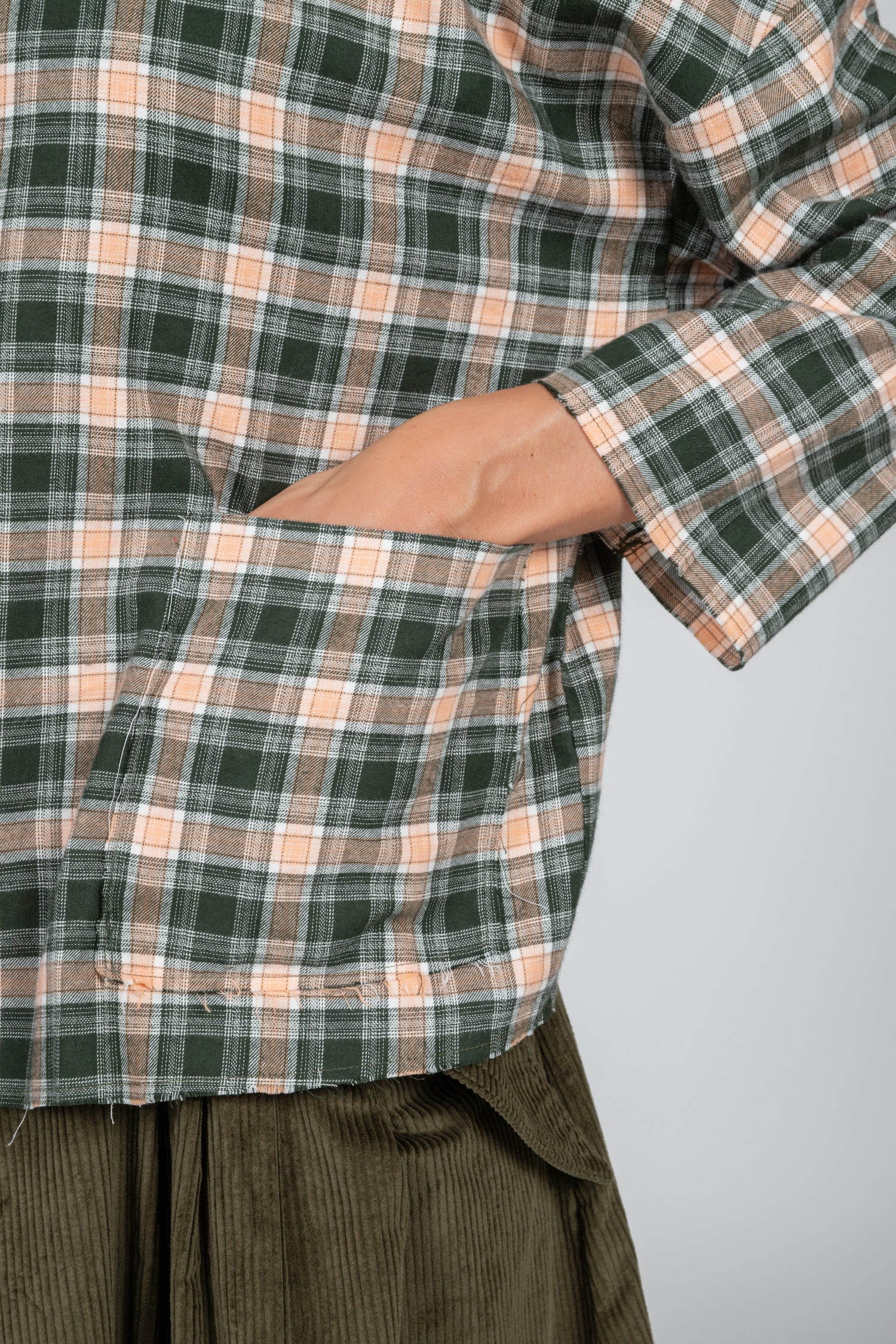 Camicia da donna a quadri in flanella