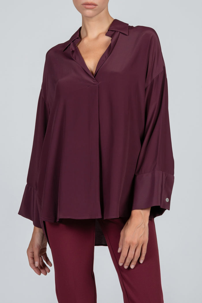 Blusa elegante burdeos para mujer