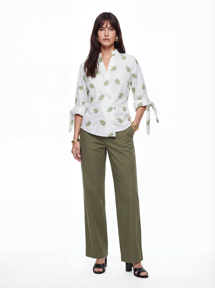 Camisa con manga tres cuartos y cuello mao