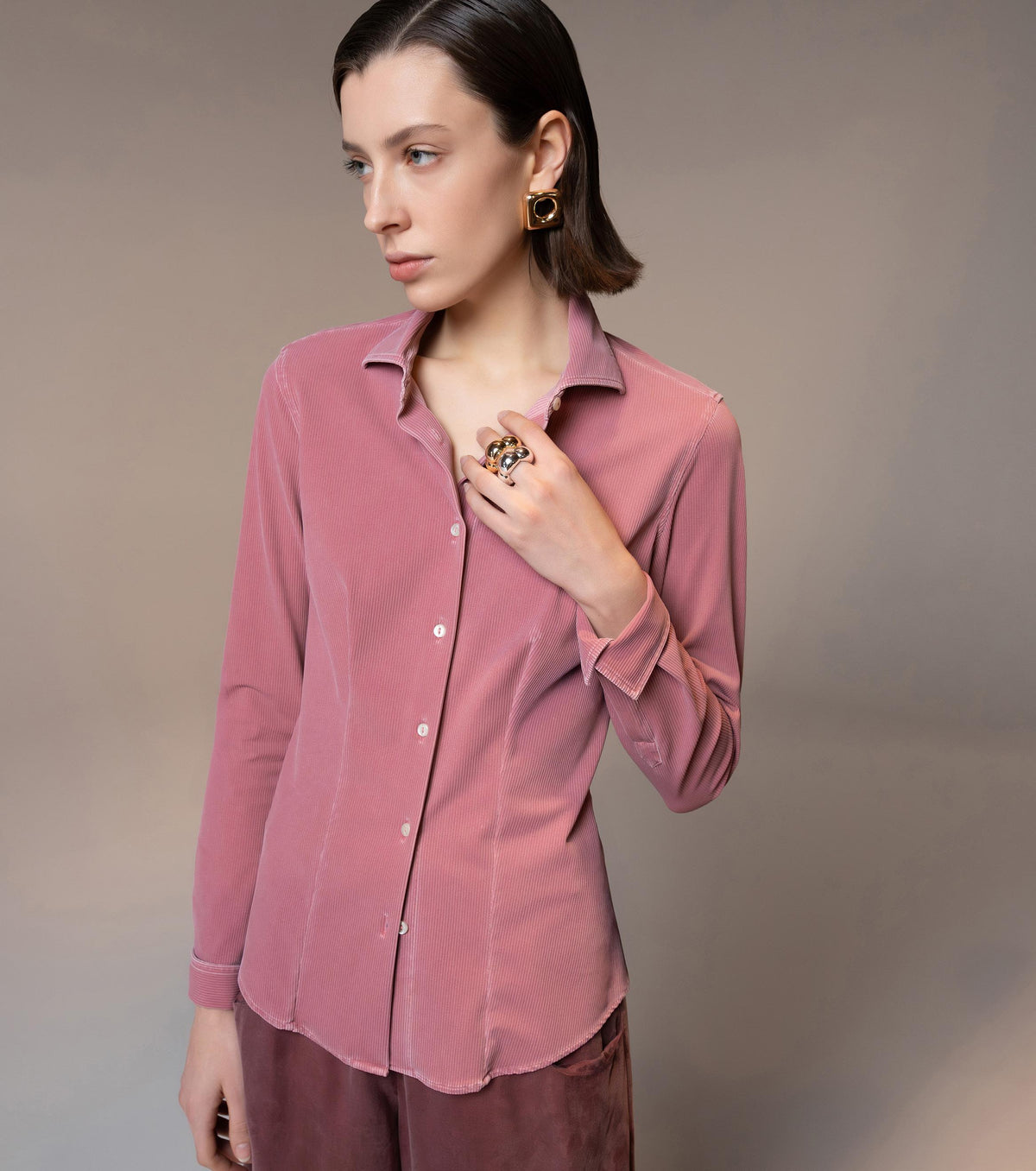 Camicia in tessuto tecnico effetto piquet delavè no stiro rosa antico slim
